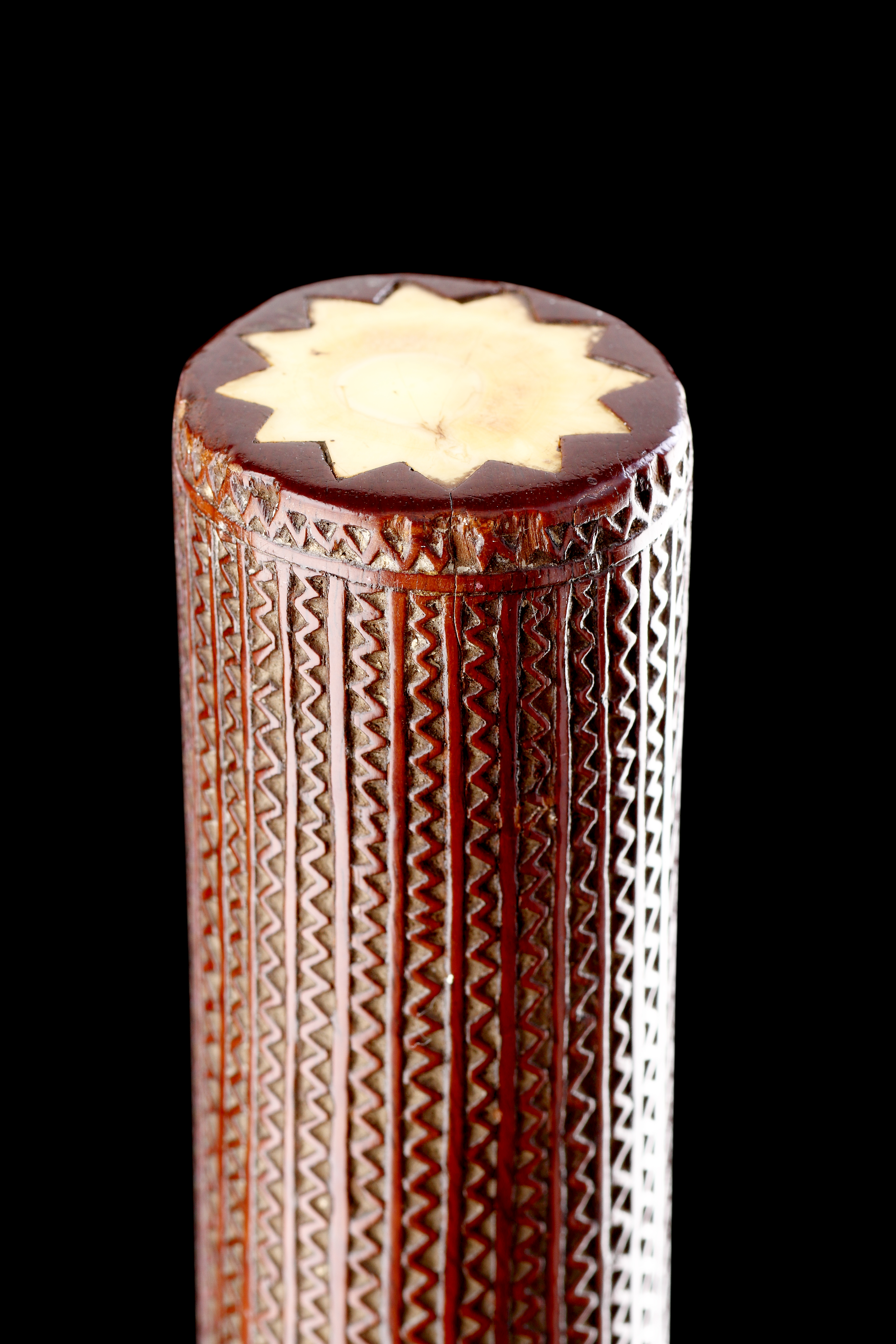 A Very Fine Fijian Striated Hardwood Pole Club ‘Bowai’ with a Whale-Tooth Inlay to the ‘Butt’ 